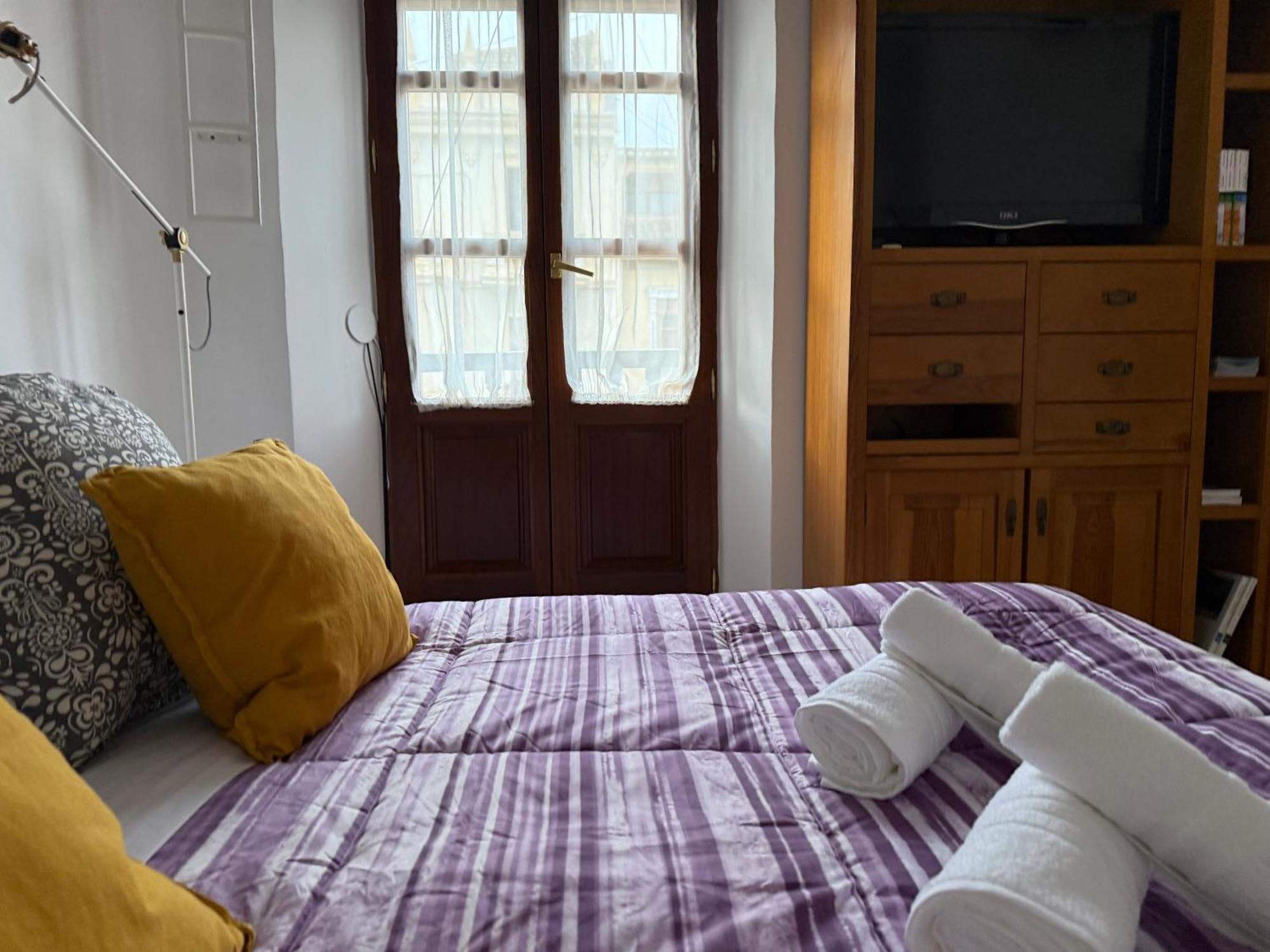 Cozy Studio 6 Min To Alhambra-2 Min To Cathedral Walking Гранада Экстерьер фото